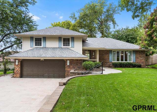 Property at 11811 Dorcas St, Omaha, NE 68144, 4 beds, 2.5 baths