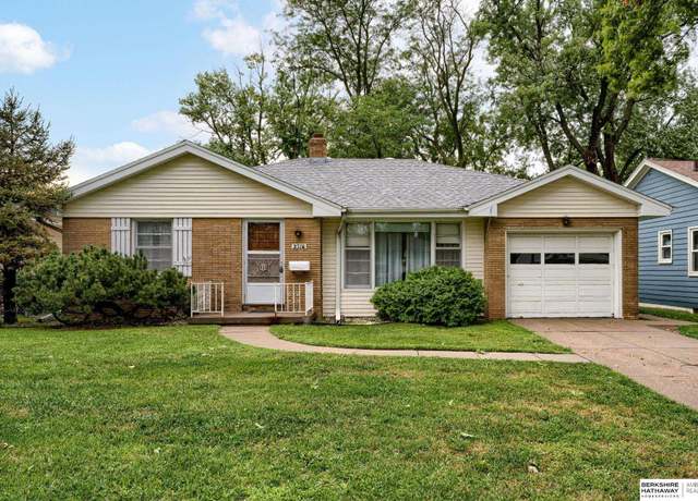 Property at 2314 S 49 Ave, Omaha, NE 68106, 3 beds, 1.5 baths
