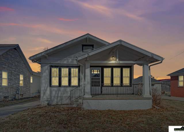 Property at 6928 Ballard Ave, Lincoln, NE 68507, 2 beds, 1 bath