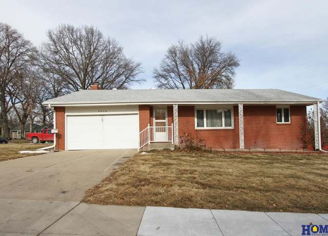 Property at 3510 Sewell St, Lincoln, NE 68506, 2 beds, 2 baths