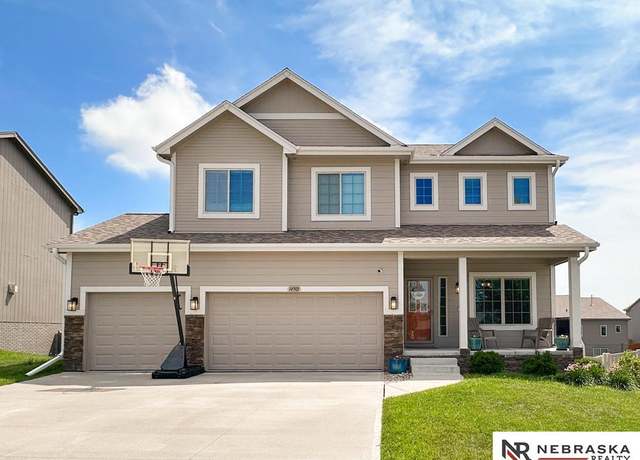 Property at 14905 S 22nd St, Bellevue, NE 68123-4786, 4 beds, 2.5 baths