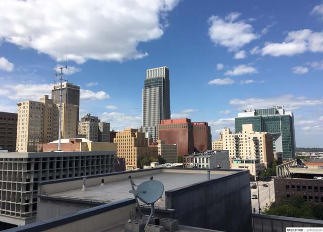 Property at 1308 Jackson St #610, Omaha, NE 68102, 4 beds, 3 baths