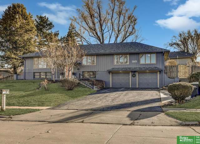 Property at 12675 Farnam St, Omaha, NE 68154, 4 beds, 2.5 baths