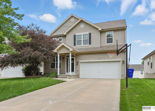 Property at 1519 N 208th Ter, Elkhorn, NE 68022, 4 beds, 3.5 baths