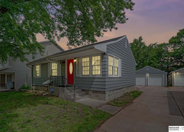 Property at 4526 Saint Paul Ave, Lincoln, NE 68504, 5 beds, 2 baths