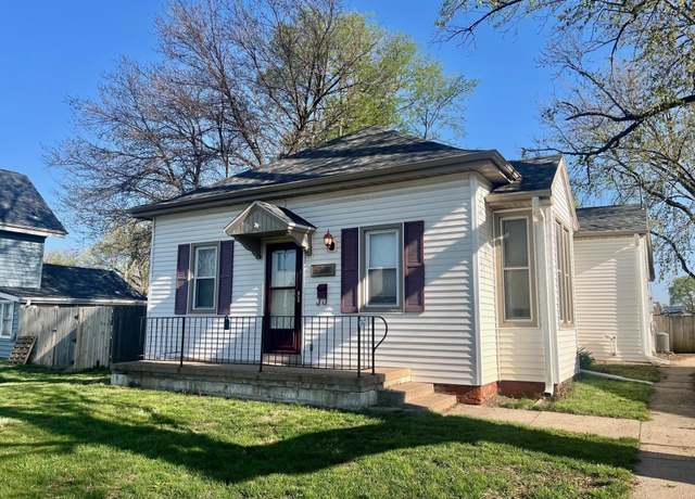 Property at 1254 South St, Blair, NE 68008, 2 beds, 1 bath