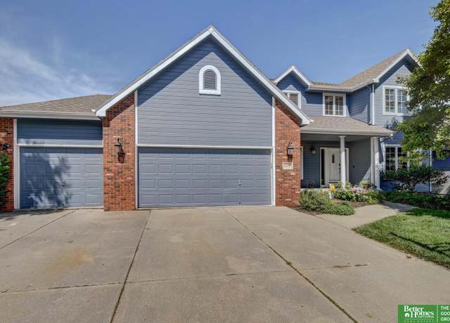 Property at 1760 N 174th St, Omaha, NE 68118, 5 beds, 3.5 baths