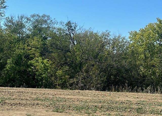 Property at 2600 S 102nd St, Lincoln, NE 68520