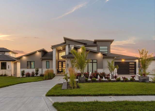 Property at 12604 N 178th Cir, Bennington, NE 68007, 6 beds, 5.5 baths