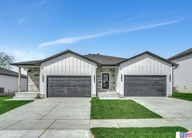 Property at 10215 S 33rd St, Roca, NE 68430, 6 beds, 2.5 baths