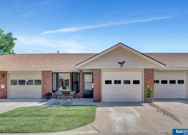 Property at 4345 Normal Blvd #23, Lincoln, NE 68506, 2 beds, 1.5 baths