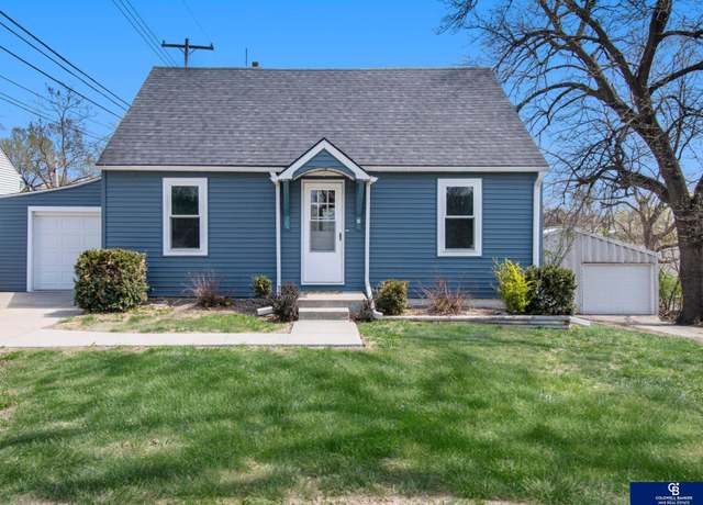 Property at 707 N 11th St, Plattsmouth, NE 68048, 3 beds, 1.5 baths