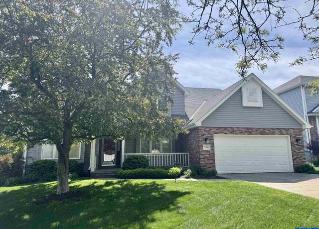 Property at 7200 Beaver Hollow Cir, Lincoln, NE 68516, 3 beds, 2.5 baths