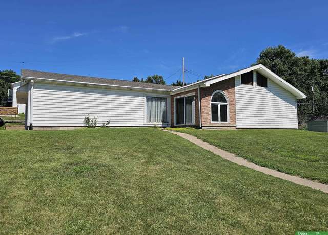 Property at 5803 S 50 Ave, Omaha, NE 68117-9999, 2 beds, 2 baths