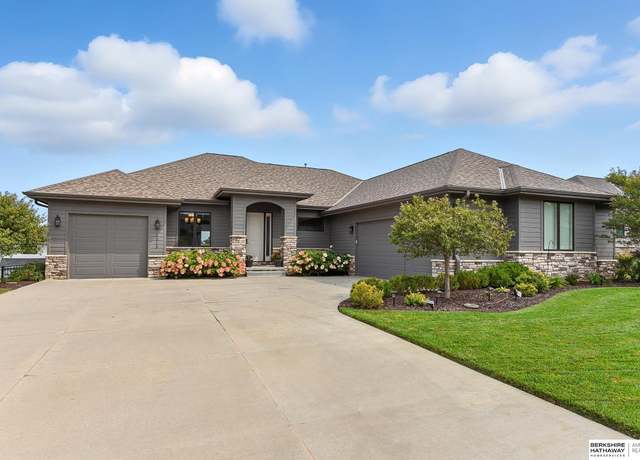 Property at 2015 S 210th St, Elkhorn, NE 68022, 5 beds, 3 baths