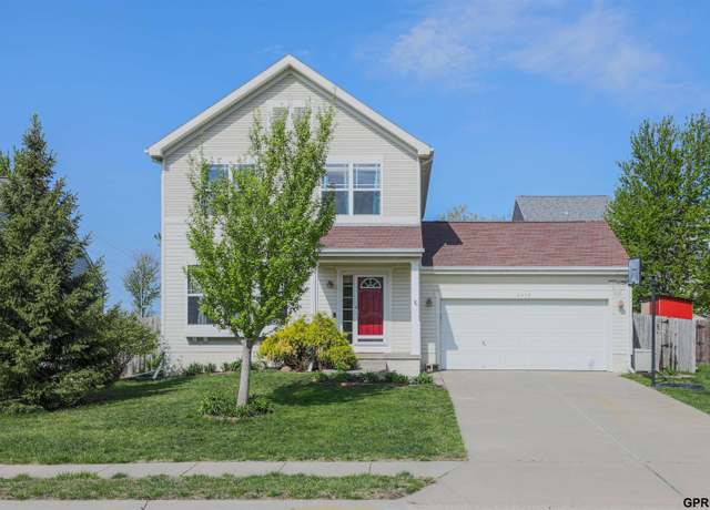 Property at 2416 S River Rock Dr Unit 2416 South, Papillion, NE 68046, 3 beds, 2.5 baths