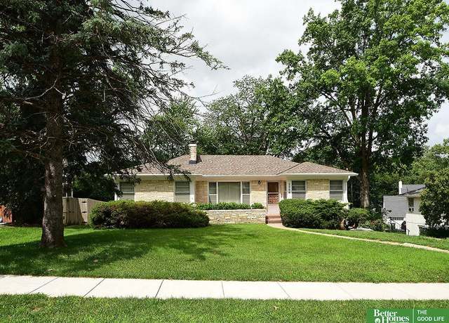 Property at 3326 N 48 St, Omaha, NE 68104, 4 beds, 2.5 baths