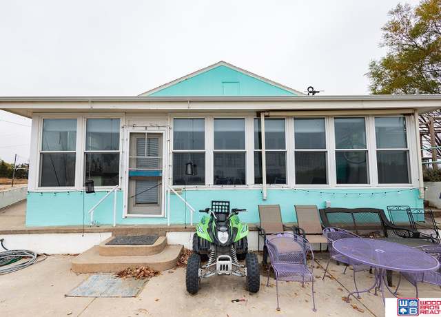Property at 33 Gonka Lk, Columbus, NE 68602, 2 beds, 1 bath