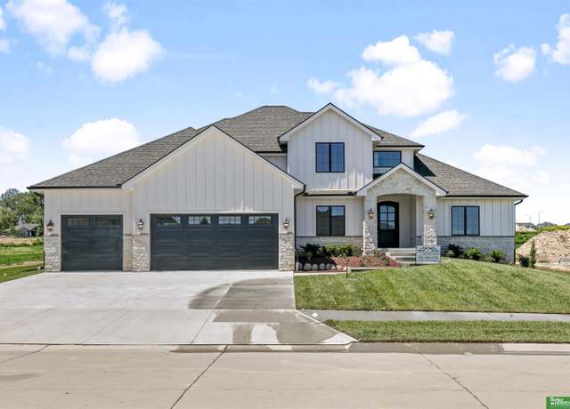 Property at 3314 S 206 St, Elkhorn, NE 68022, 6 beds, 4.5 baths