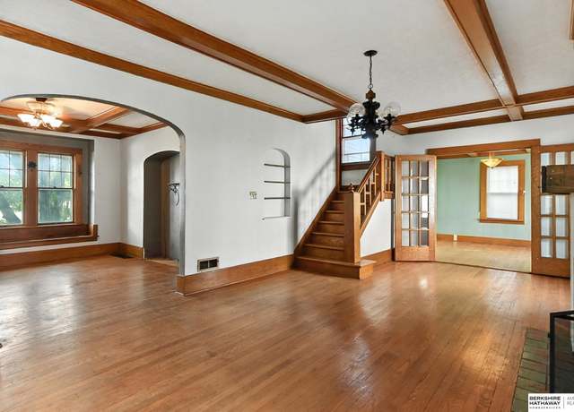 Property at 3340 Center St, Omaha, NE 68105, 4 beds, 2 baths