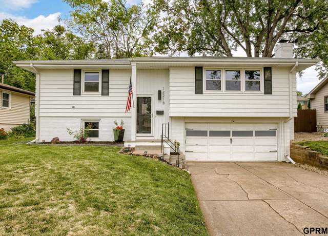 Property at 12218 Sandra Cir, Omaha, NE 68137, 3 beds, 1.5 baths