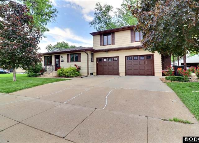 Property at 2036-2042 N Somers Ave, Fremont, NE 68025, 5 beds, 2 baths