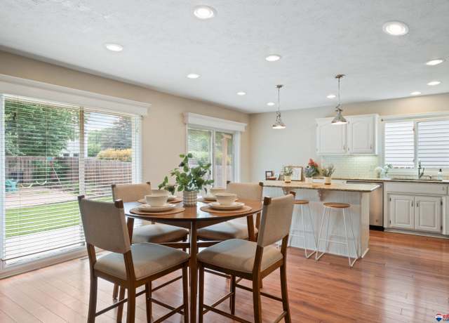 Property at 17063 Orchard Ave, Omaha, NE 68135, 4 beds, 3 baths