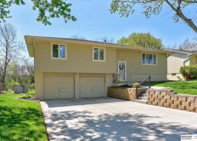 Property at 15705 Valley St, Omaha, NE 68130, 3 beds, 2.5 baths