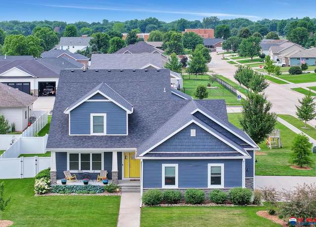 Property at 225 Knotty Pine Ln, Seward, NE 68434, 5 beds, 3.5 baths