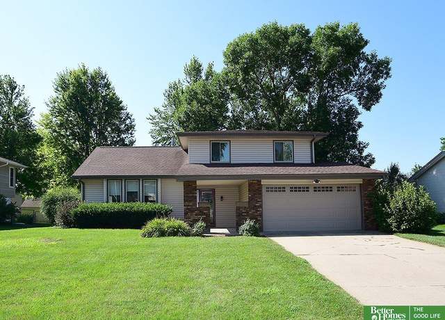 Property at 15323 Blackwell Dr, Omaha, NE 68137, 3 beds, 2.5 baths
