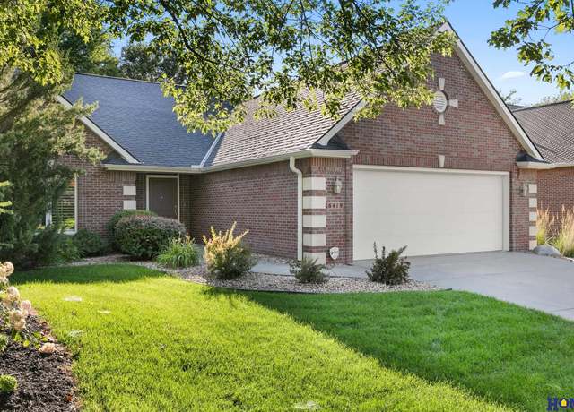 Property at 6419 Lone Tree Dr, Lincoln, NE 68512, 2 beds, 2.5 baths