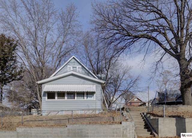 Property at 3410 U St, Omaha, NE 68107, 2 beds, 2 baths