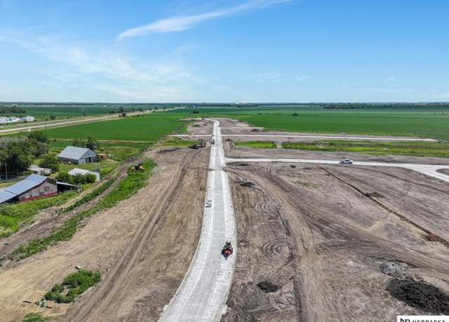 Property at Lot 5 Block 13 Waverly Ridge Ests, Waverly, NE 68462