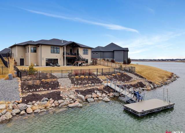 Property at 10021 Blue Water Bay, Lincoln, NE 68527, 4 beds, 5 baths