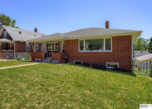 Property at 3943 U St, Omaha, NE 68107, 4 beds, 2.5 baths