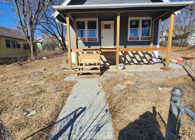 Property at 2914 Nicholas St, Omaha, NE 68131, 4 beds, 0.5 baths