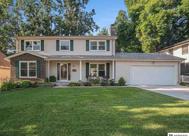 Property at 13417 Frances St, Omaha, NE 68144, 4 beds, 3.5 baths