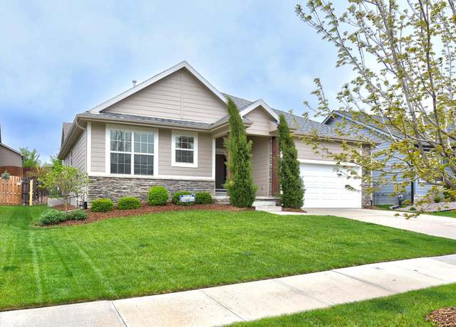 Property at 8214 N 173rd St, Bennington, NE 68007, 4 beds, 3 baths