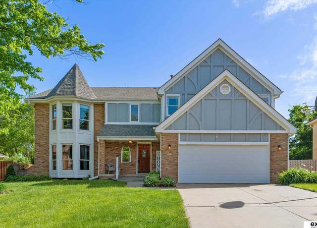 Property at 10514 Adams Dr, Omaha, NE 68127, 4 beds, 3.5 baths
