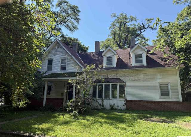 Property at 705 D Ave, Plattsmouth, NE 68048, 4 beds, 1 bath