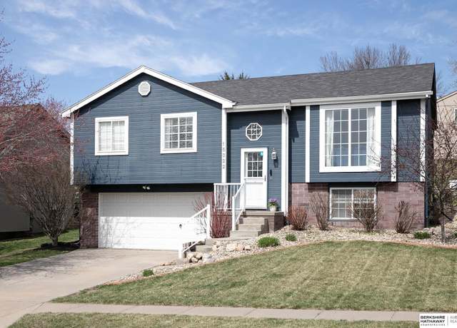 Property at 15322 Binney St, Omaha, NE 68116, 3 beds, 2 baths