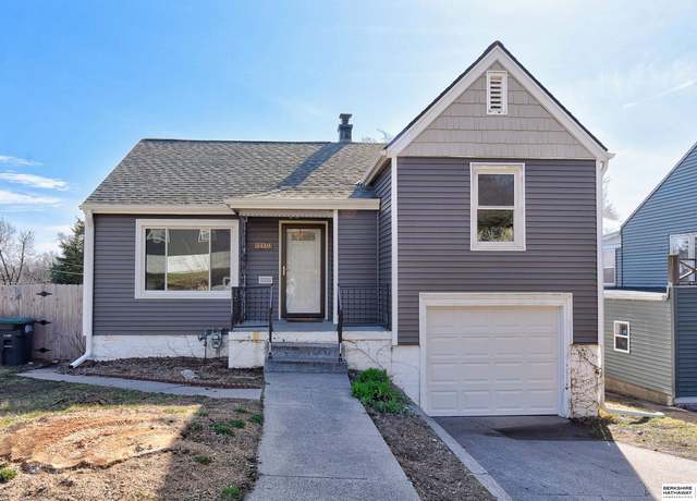 Property at 3119 N 49th Ave, Omaha, NE 68104, 3 beds, 1.5 baths