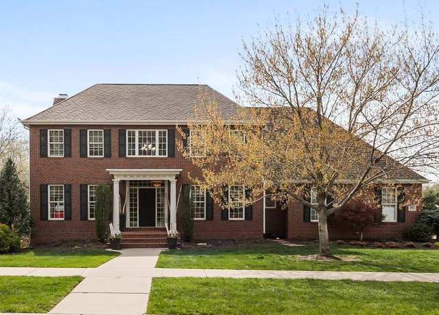 Property at 6611 Blue Ridge Ln, Lincoln, NE 68516, 4 beds, 2.5 baths