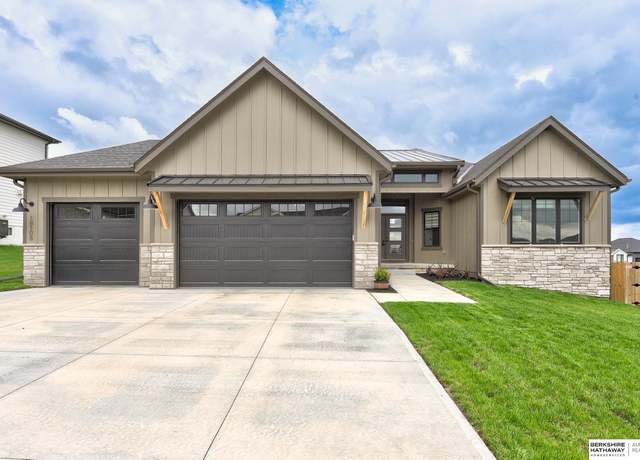Property at 18108 Locust St, Elkhorn, NE 68022, 3 beds, 3 baths