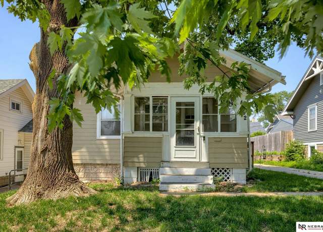 Property at 4362 Pacific St, Omaha, NE 68105, 3 beds, 2 baths