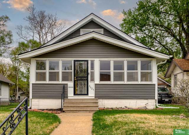 Property at 2025 Larimore Ave, Omaha, NE 68110, 3 beds, 1 bath