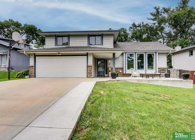Property at 14740 Drexel St, Omaha, NE 68137, 3 beds, 2.5 baths