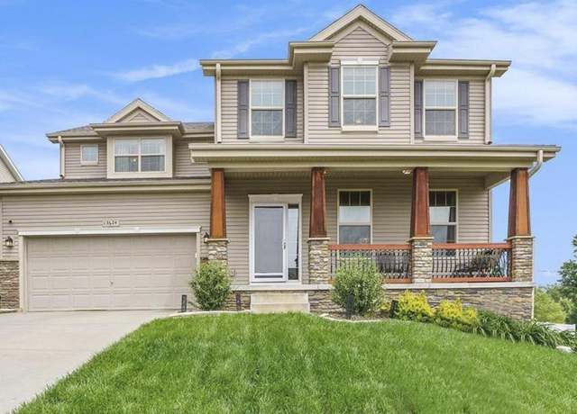 Property at 13624 Miami St, Omaha, NE 68164, 4 beds, 2.5 baths