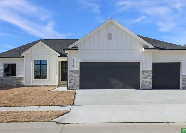 Property at 5914 N 208th St, Elkhorn, NE 68022, 4 beds, 3 baths