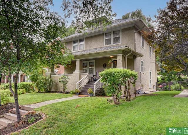 Property at 526 S 51 Ave, Omaha, NE 68132, 3 beds, 2 baths